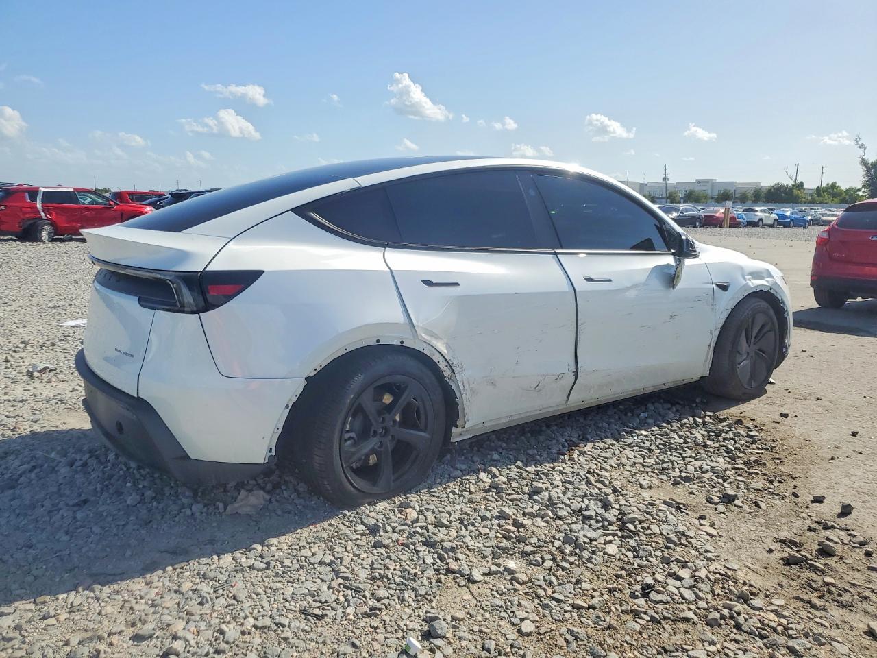 2026 TESLA MODEL Y — снимка 3
