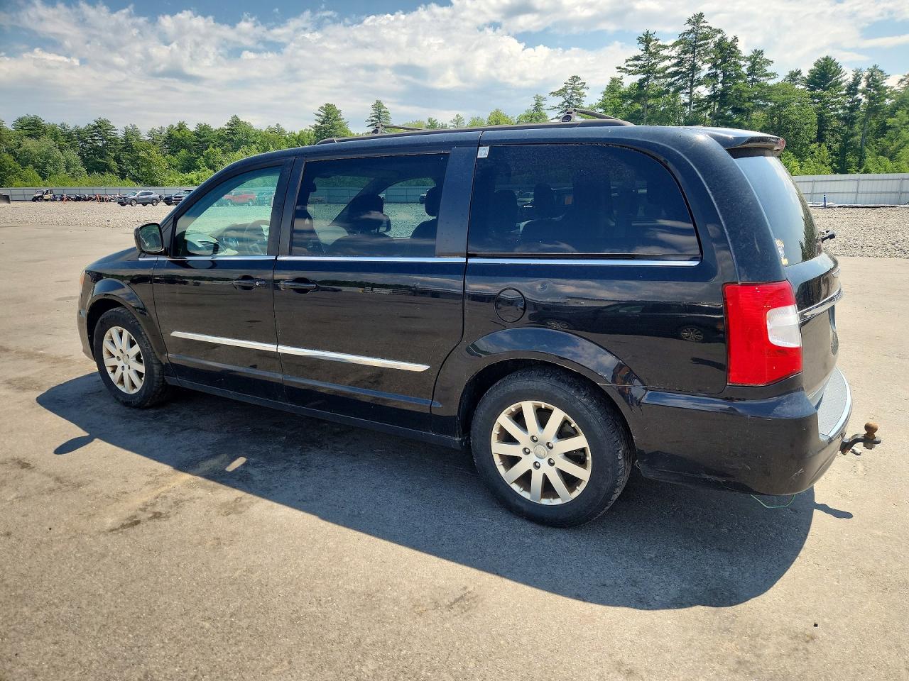2016 CHRYSLER TOWN & COUNTRY TOURING — снимка 2