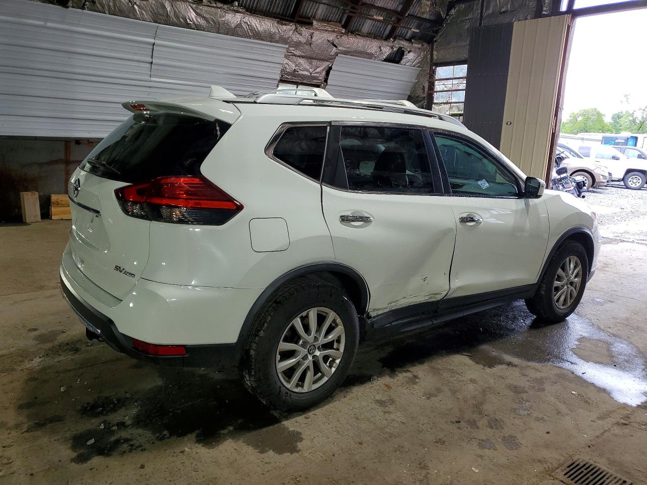 2017 NISSAN ROGUE SV — снимка 3