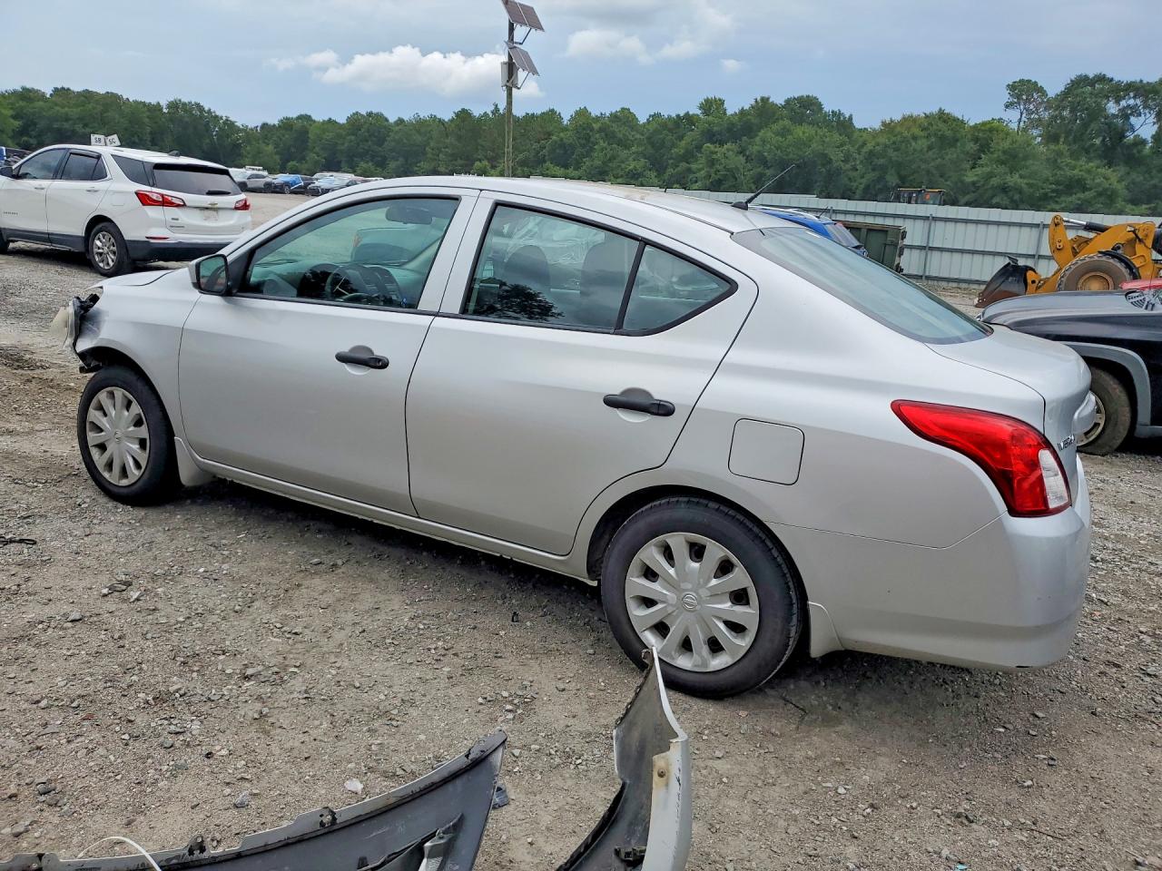 2016 NISSAN VERSA 1.6 S — снимка 2