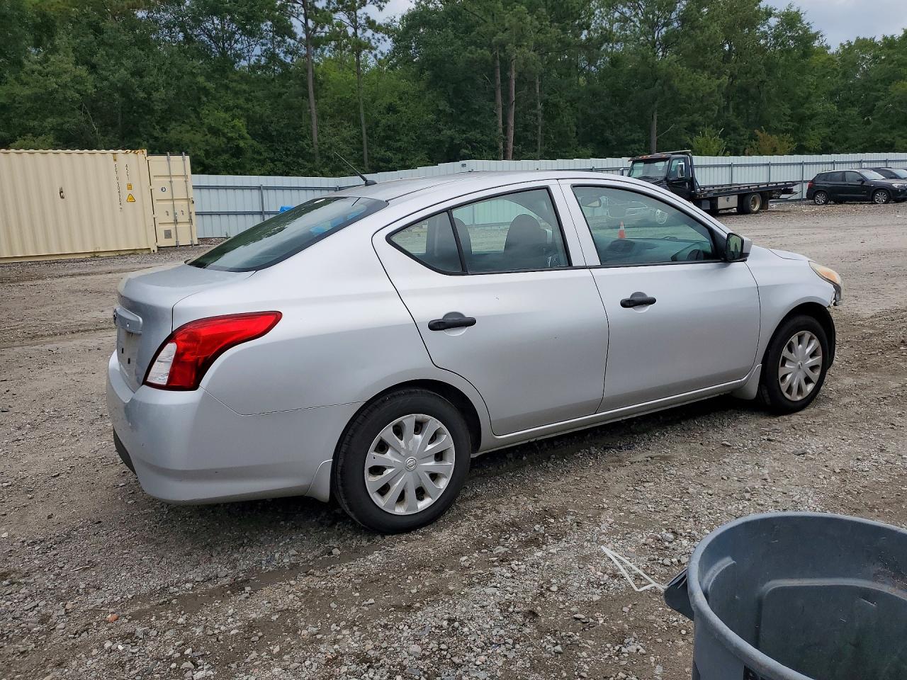 2016 NISSAN VERSA 1.6 S — снимка 3