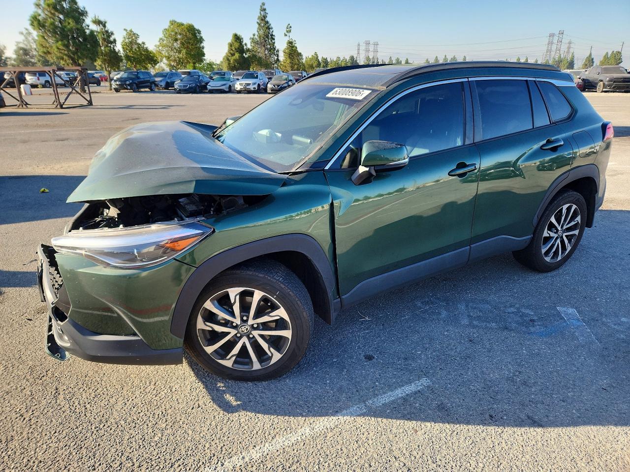 2023 TOYOTA COROLLA CROSS XLE