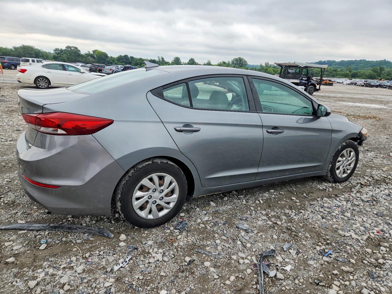 2017 HYUNDAI ELANTRA SE — снимка 3