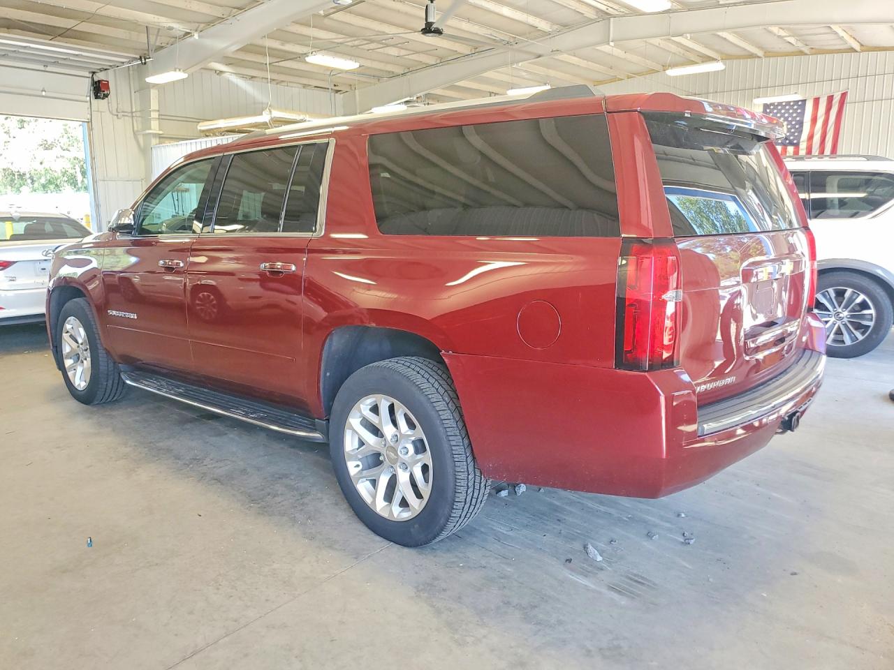 2018 CHEVROLET SUBURBAN K1500 PREMIER — снимка 2