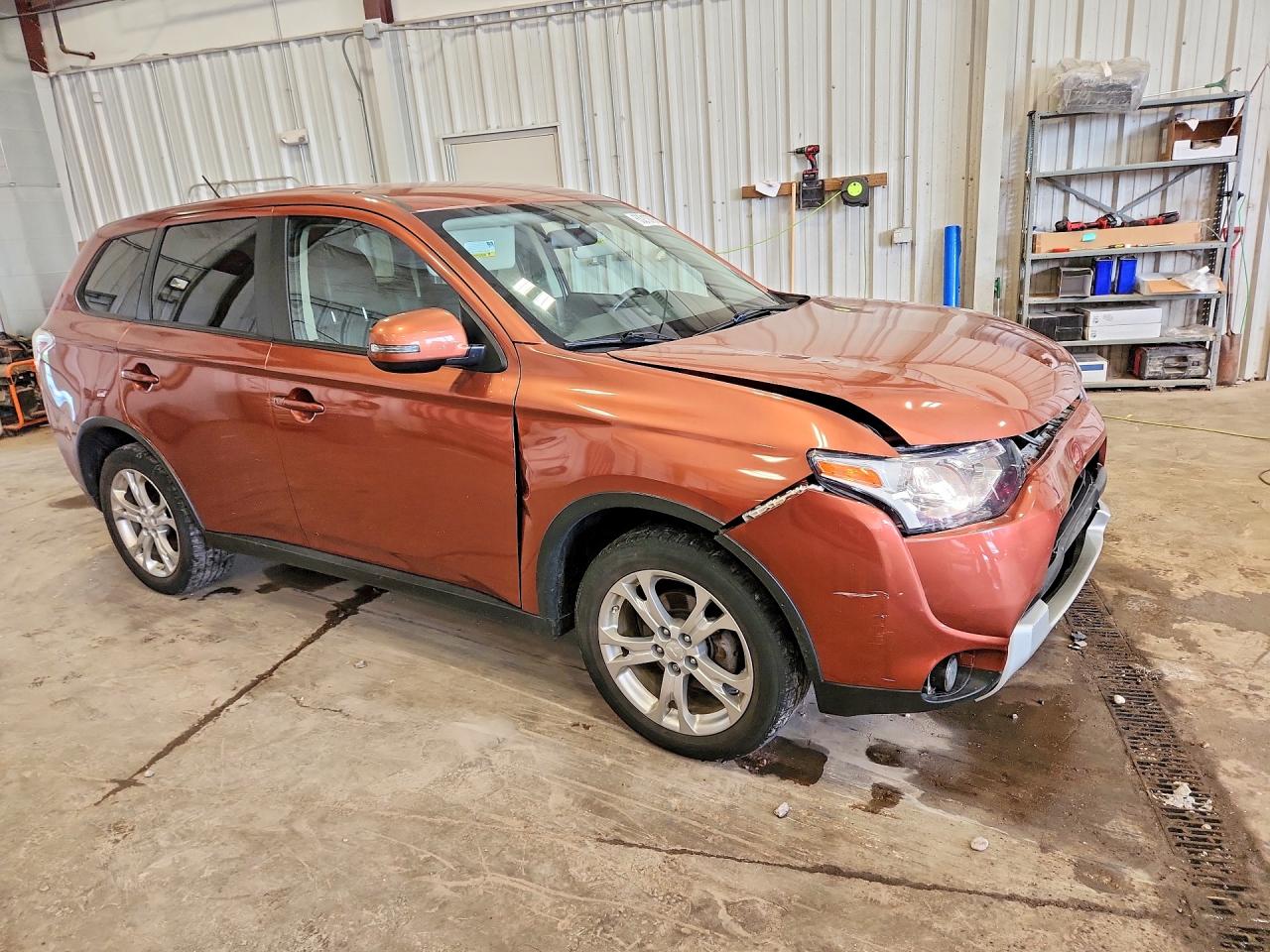 2015 MITSUBISHI OUTLANDER SE — снимка 4