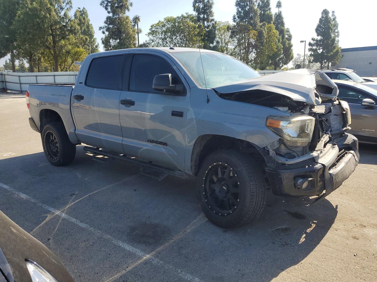 2019 TOYOTA TUNDRA SR5 — снимка 4