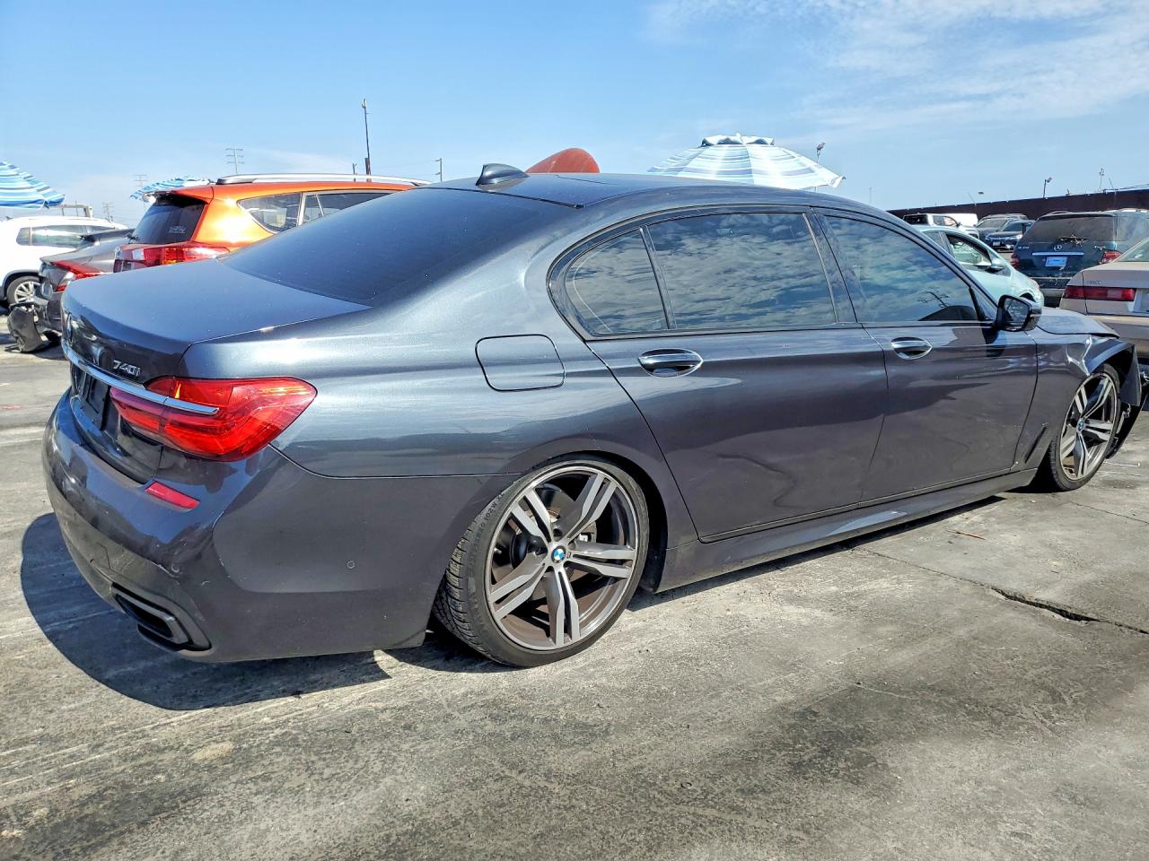 2019 BMW 740 I — снимка 3