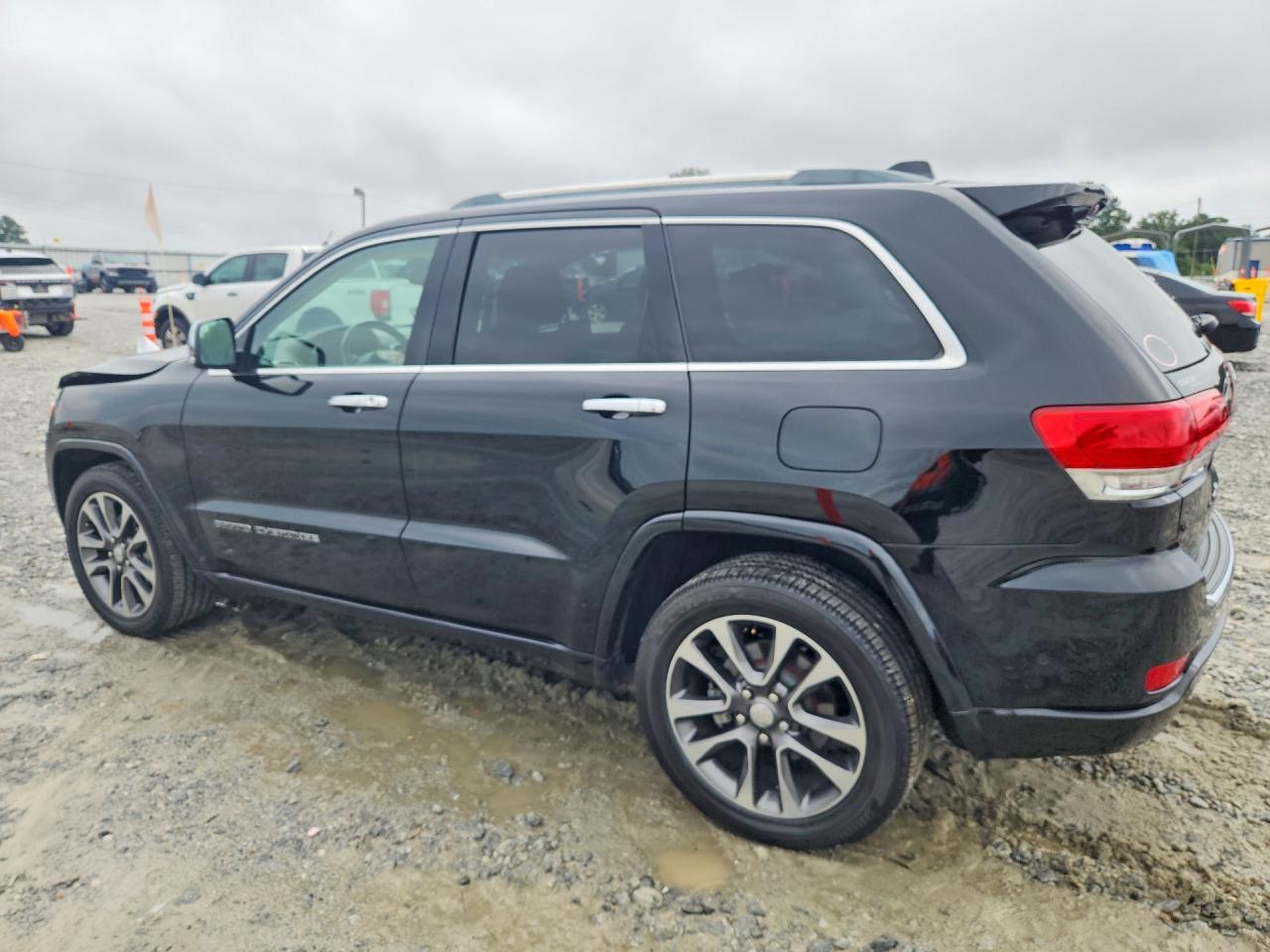 2018 JEEP GRAND CHEROKEE OVERLAND — снимка 2