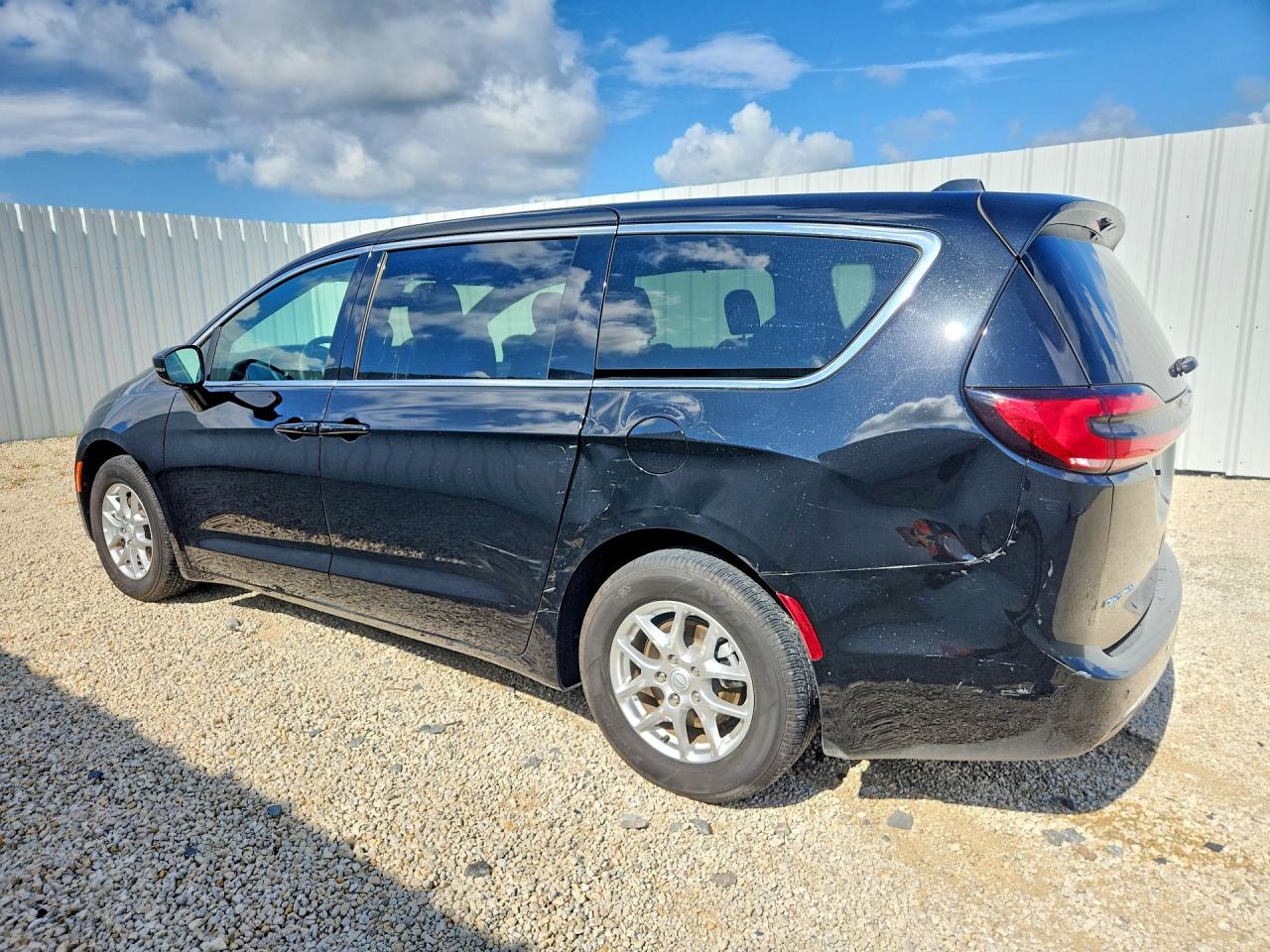 2025 CHRYSLER PACIFICA SELECT — снимка 2