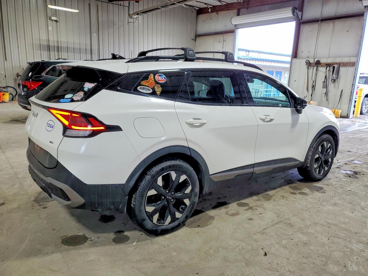 2023 KIA SPORTAGE PLUG-IN HYBRID X-LINE PRESTIGE — снимка 3