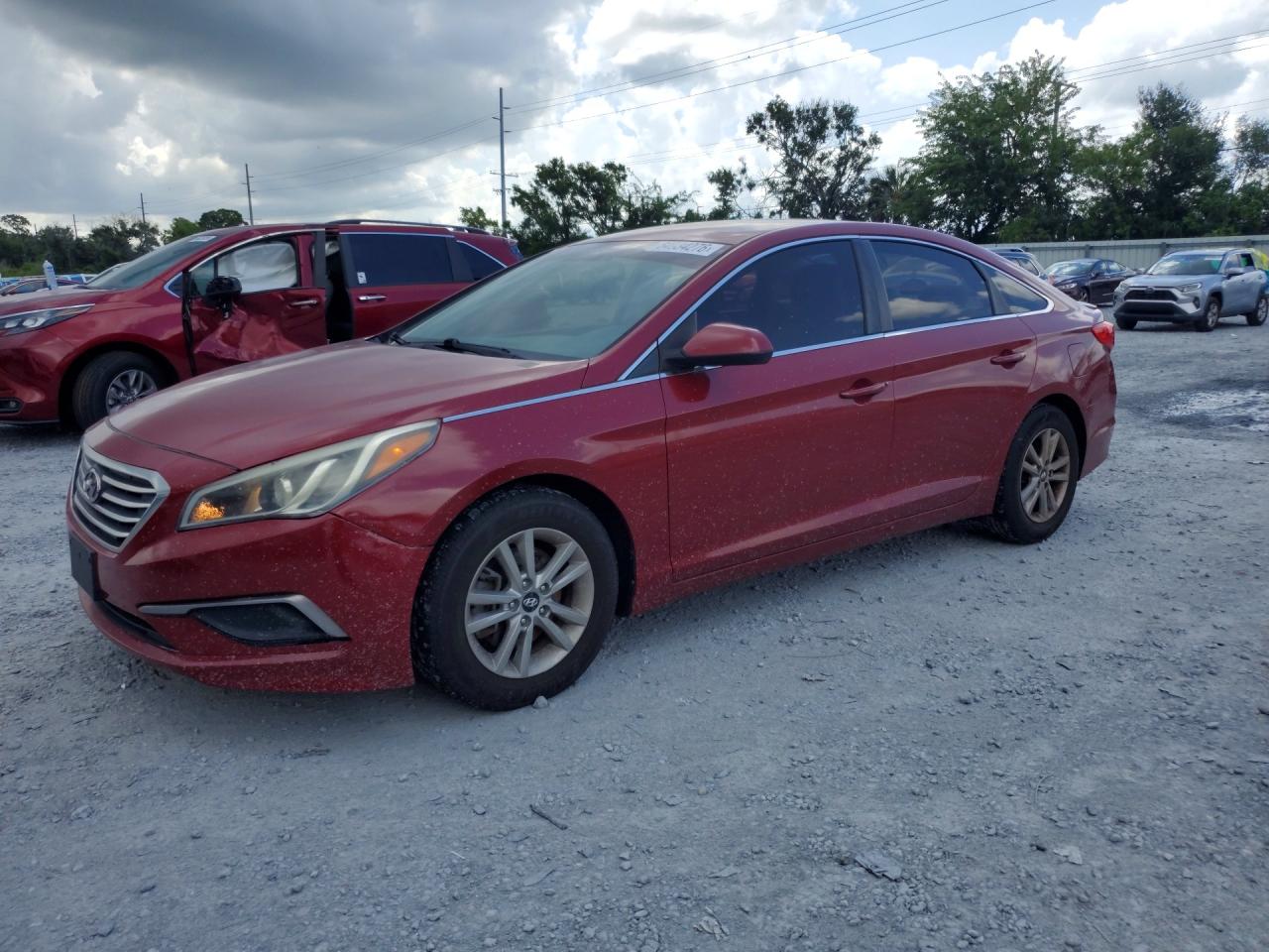 2016 HYUNDAI SONATA SE