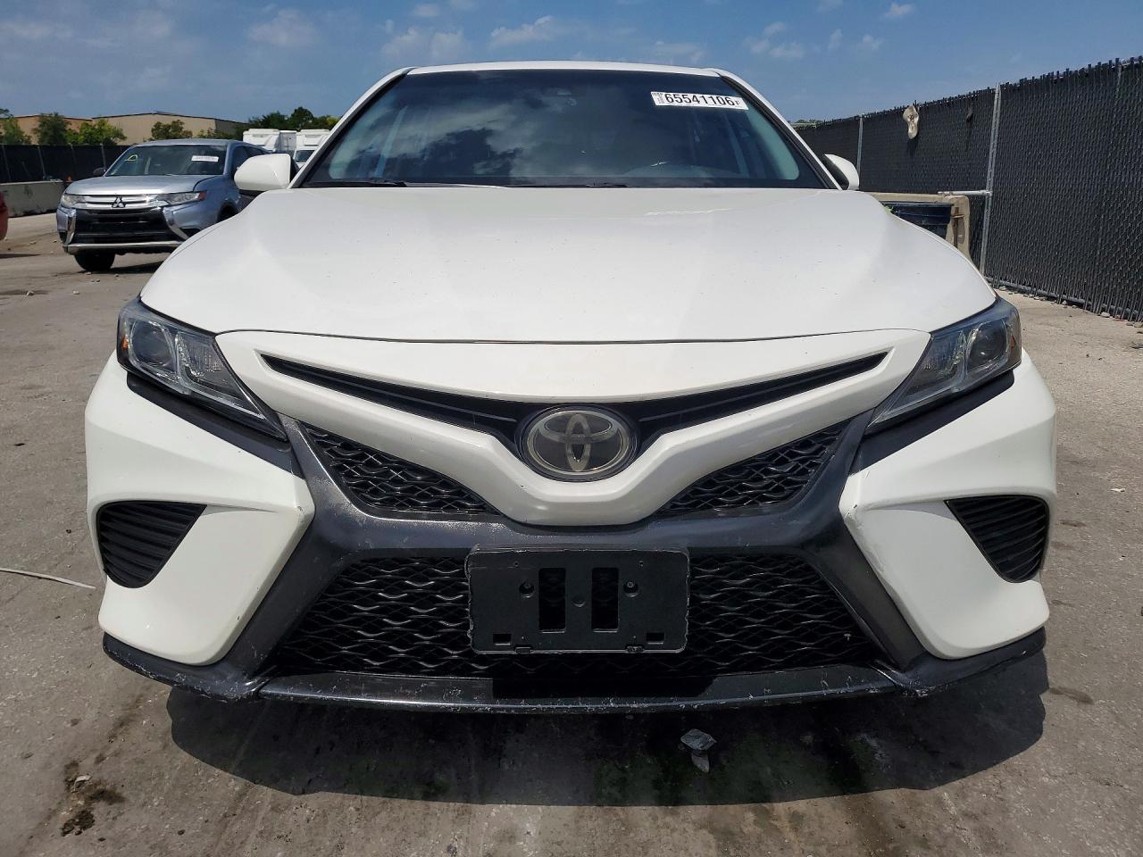 2020 TOYOTA CAMRY SE — снимка 5