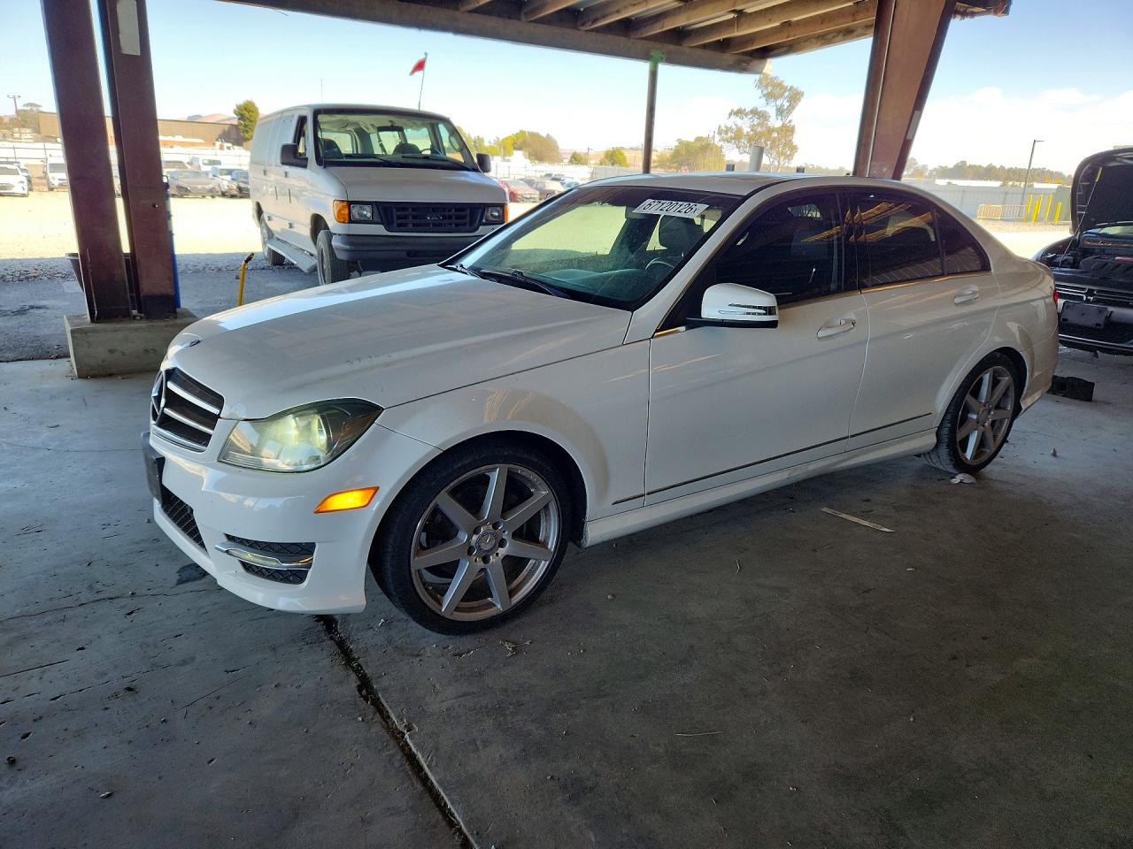 2014 MERCEDES-BENZ C 250