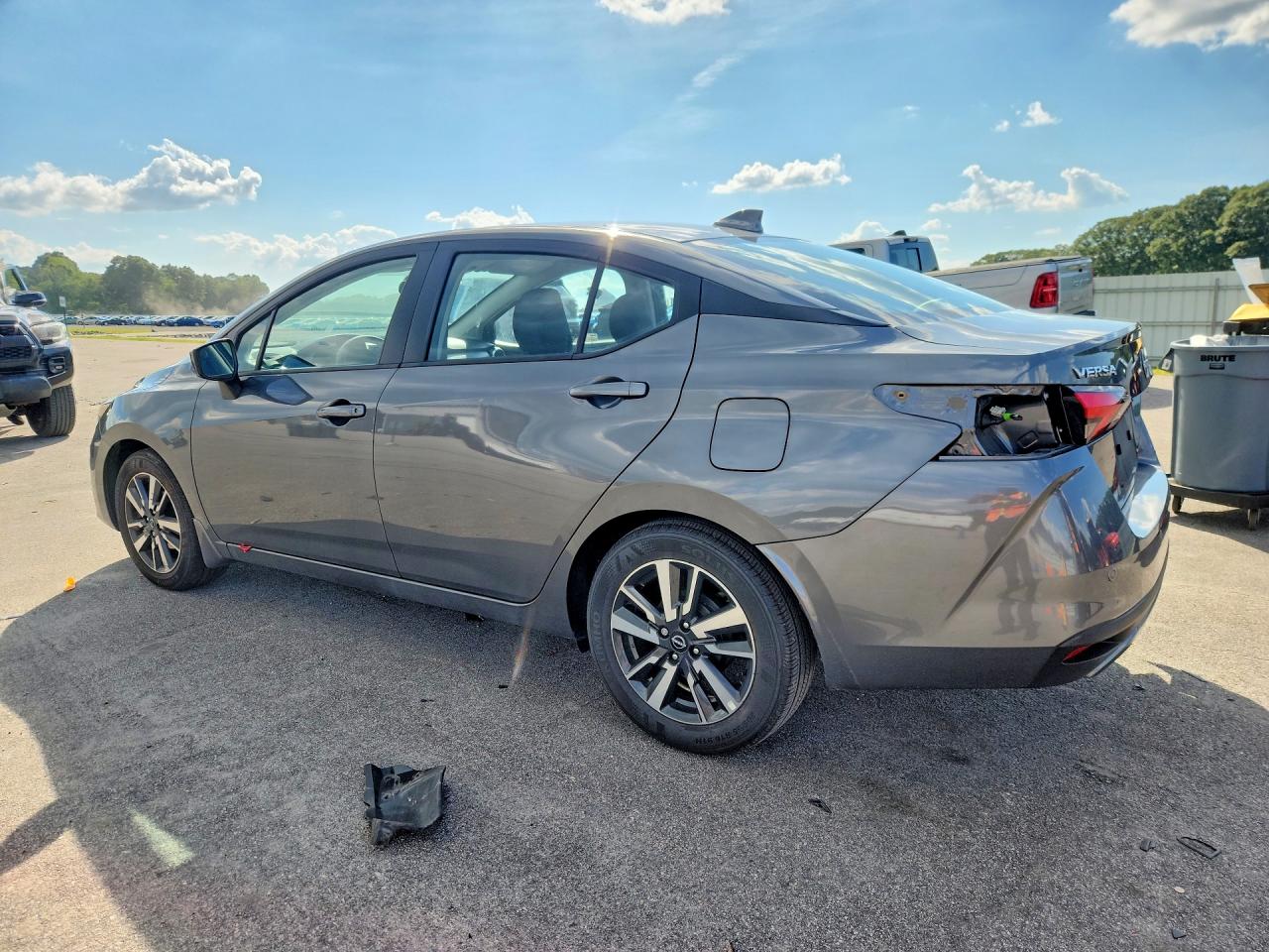 2025 NISSAN VERSA SV — снимка 2
