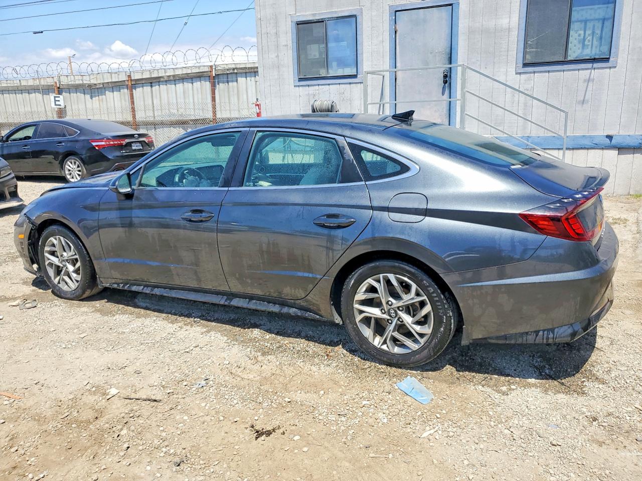 2023 HYUNDAI SONATA SEL — снимка 2