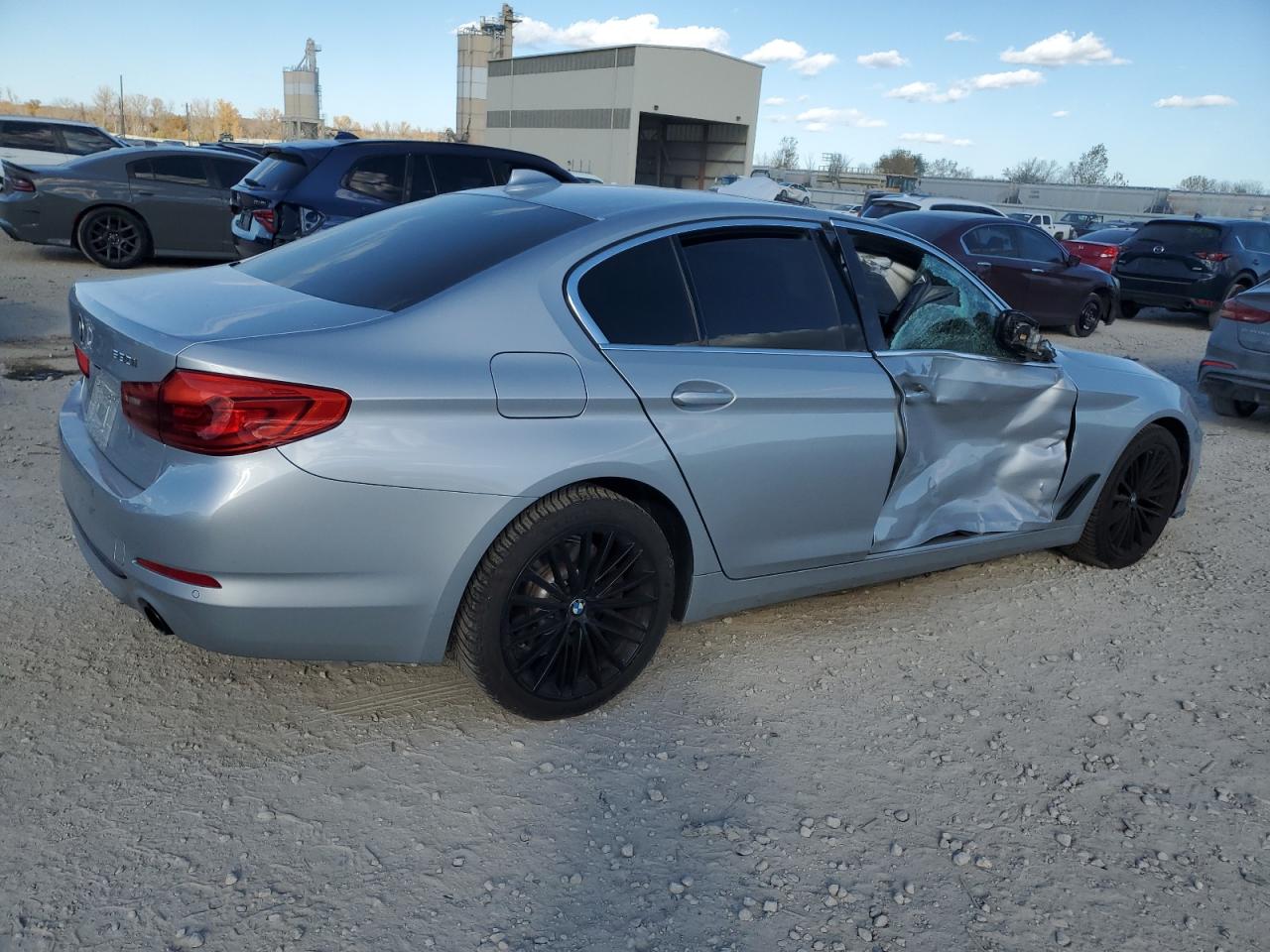 2019 BMW 530 I — снимка 3