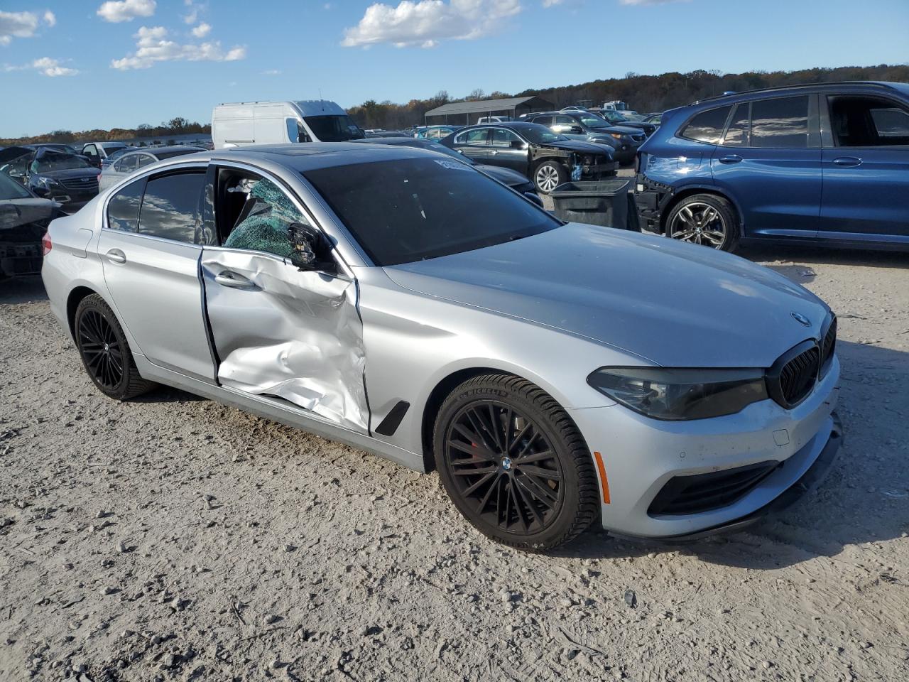 2019 BMW 530 I — снимка 4