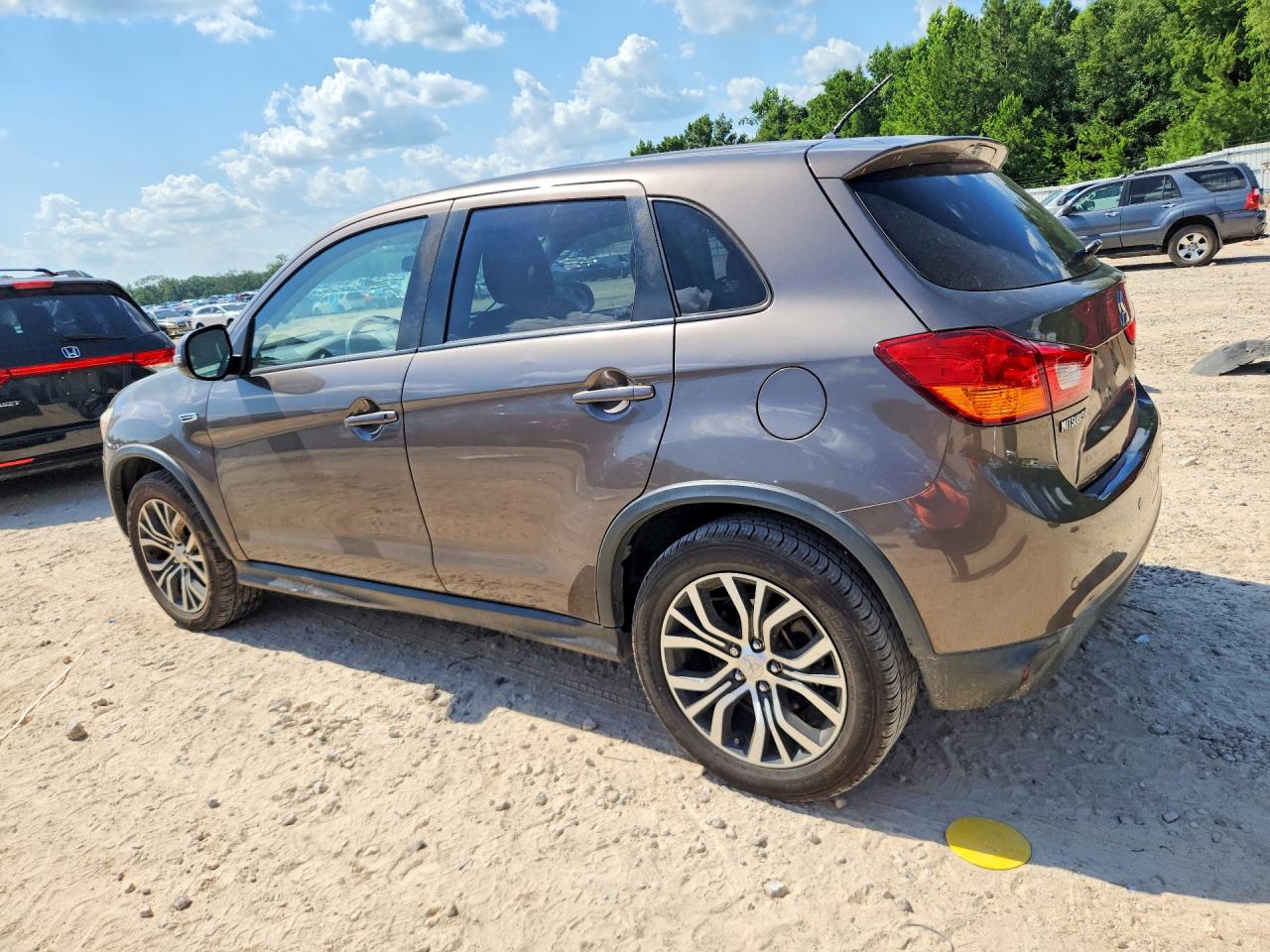 2016 MITSUBISHI OUTLANDER SPORT ES — снимка 2