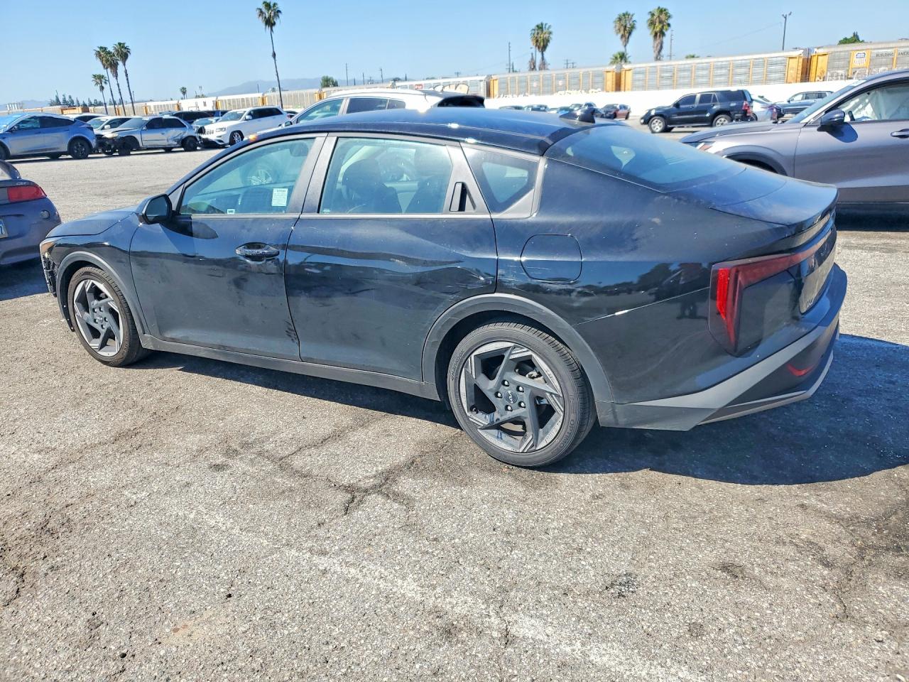 2025 KIA K4 EX — снимка 2
