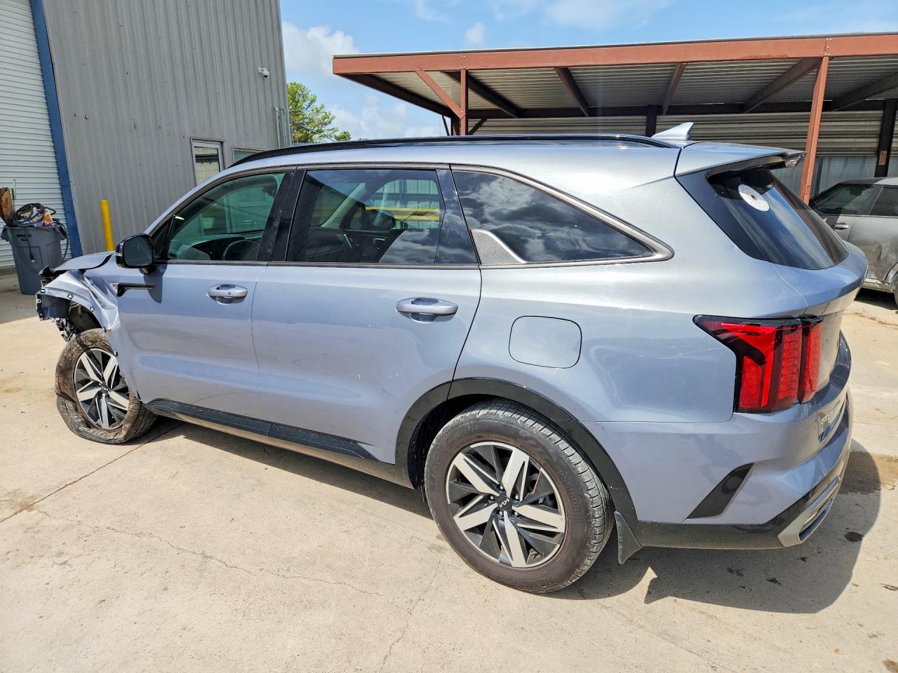 2023 KIA SORENTO S — снимка 2