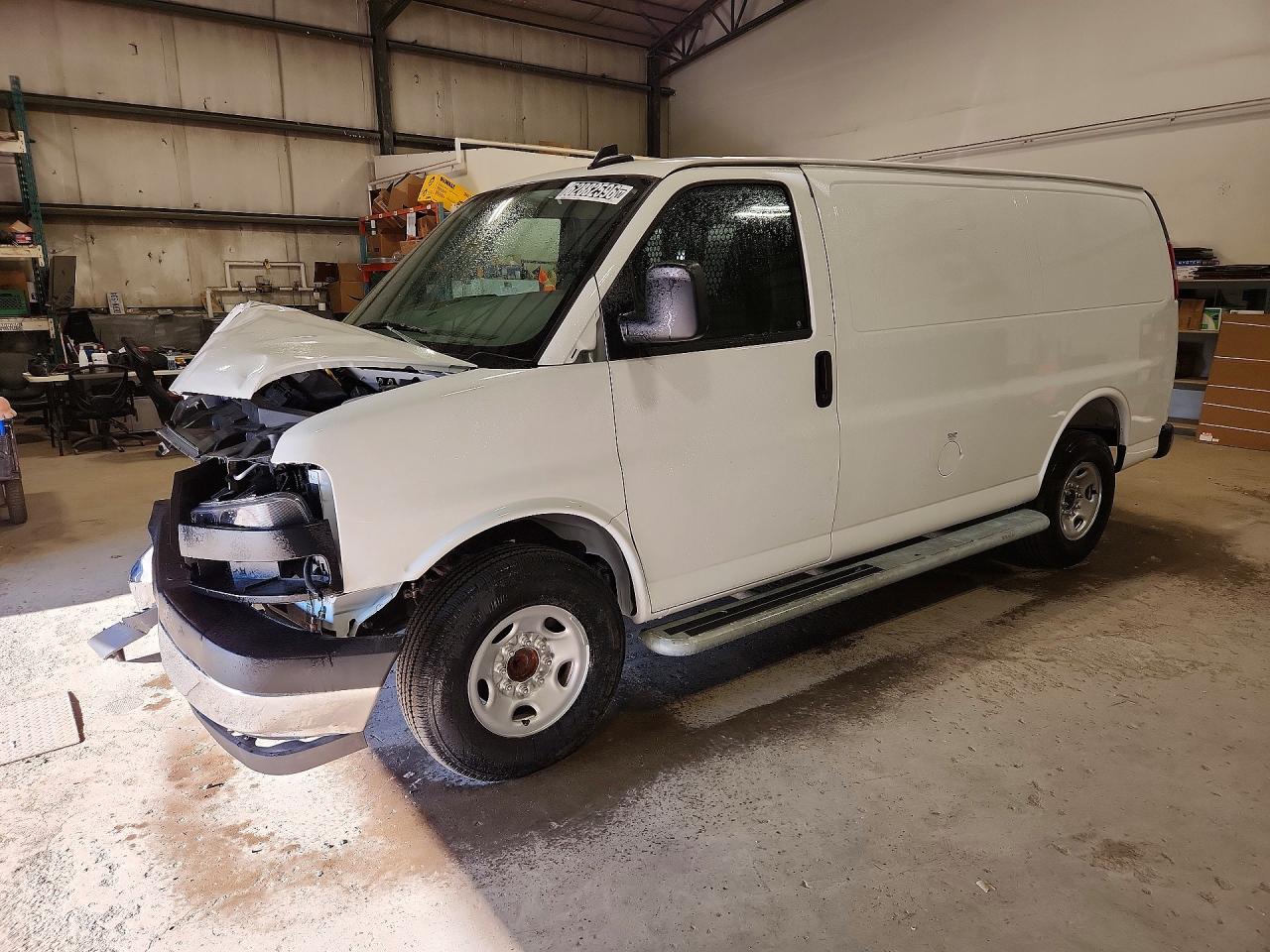 2025 GMC SAVANA