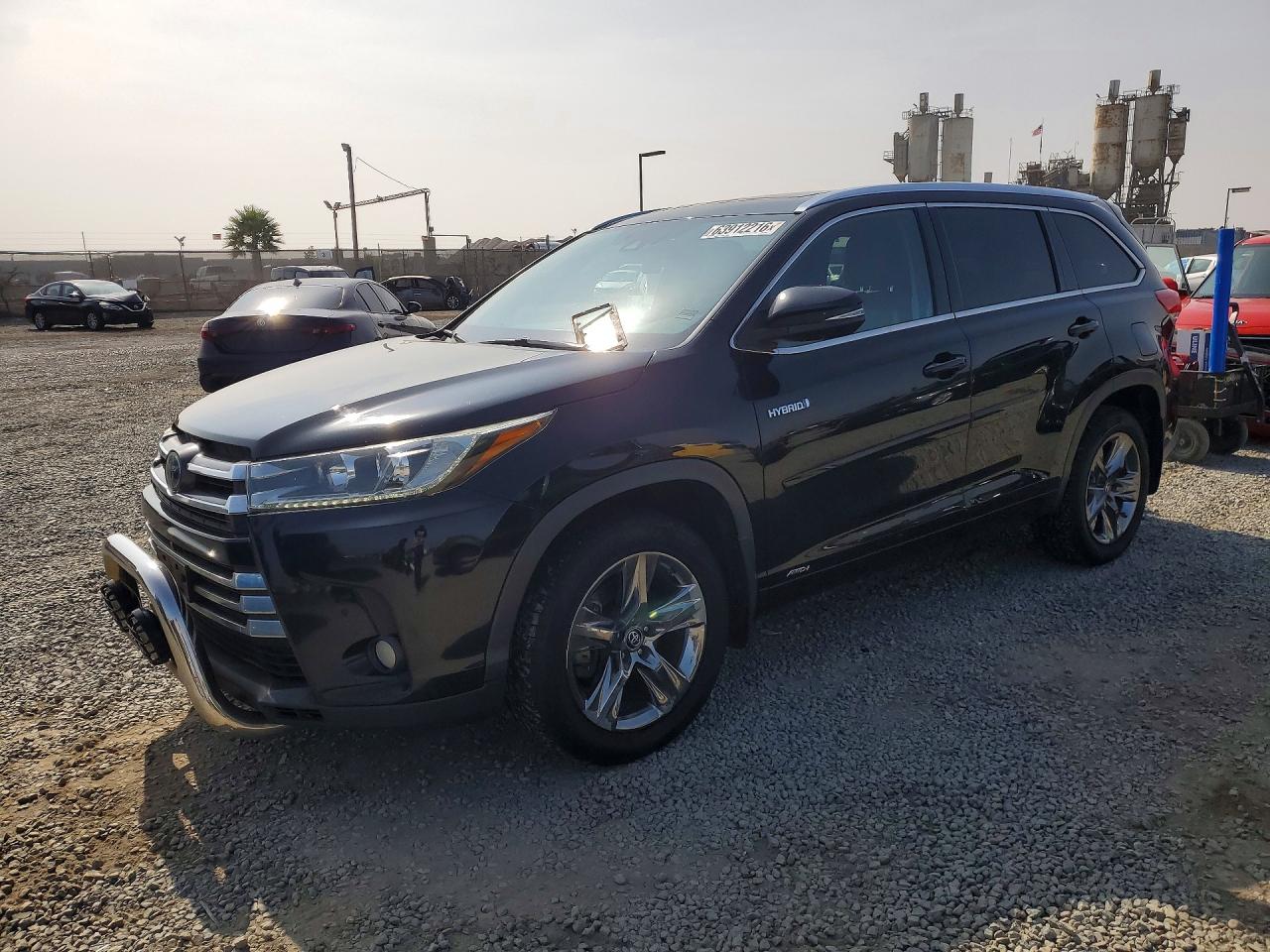 2018 TOYOTA HIGHLANDER HYBRID LIMITED PLATINUM