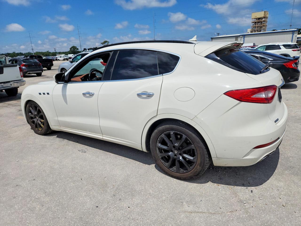 2017 MASERATI LEVANTE S SPORT — снимка 2