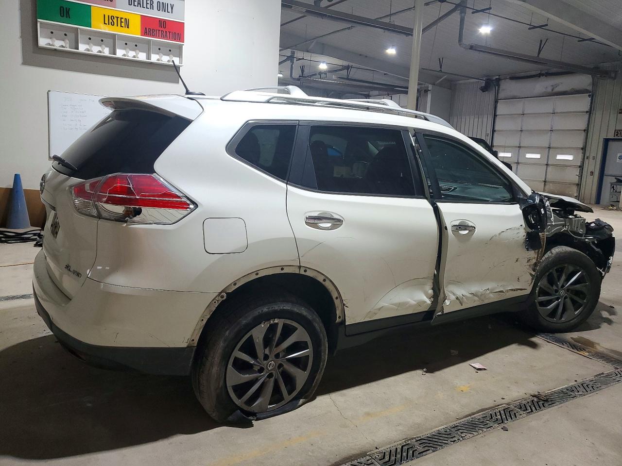 2016 NISSAN ROGUE SL — снимка 3