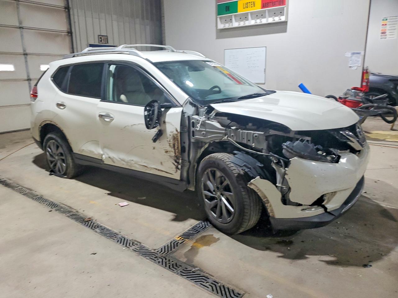 2016 NISSAN ROGUE SL — снимка 4