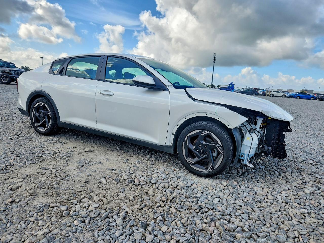 2025 KIA K4 EX — снимка 4