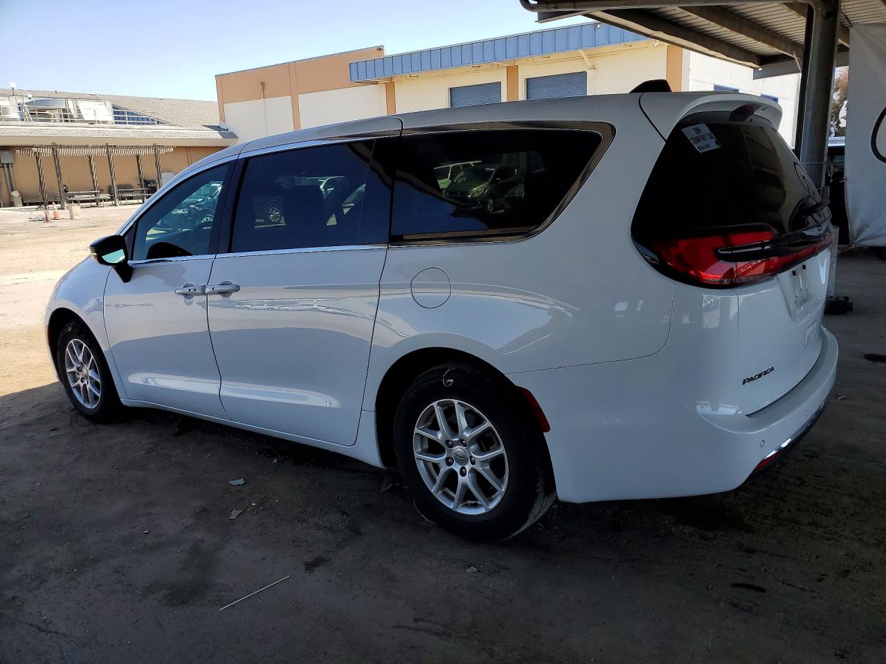 2025 CHRYSLER PACIFICA SELECT — снимка 2