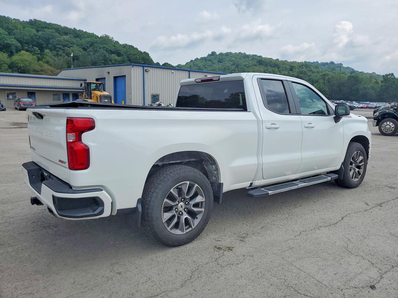 2019 CHEVROLET SILVERADO K1500 RST — снимка 3