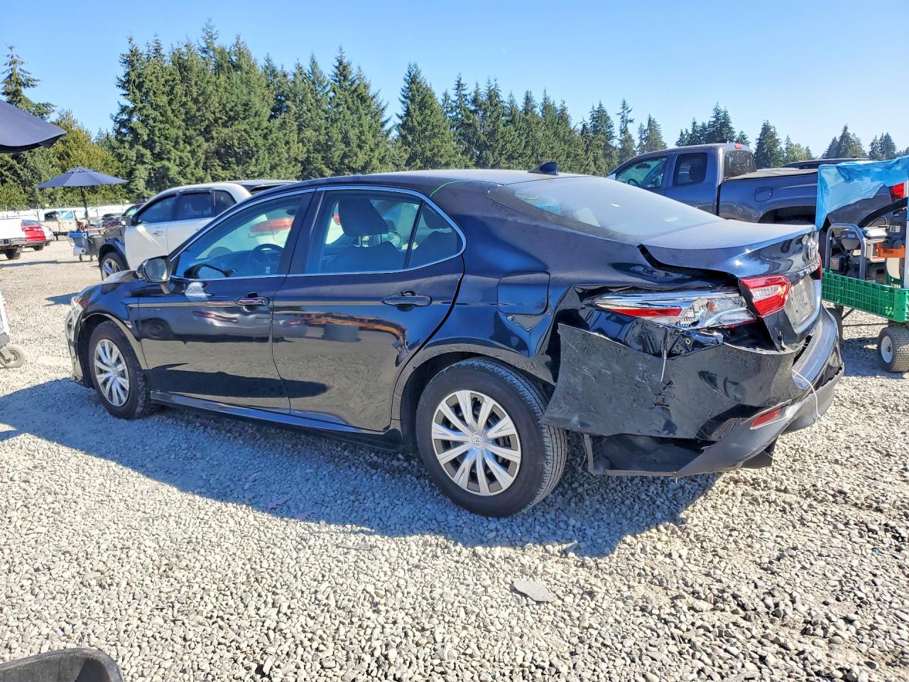 2020 TOYOTA CAMRY L — снимка 2