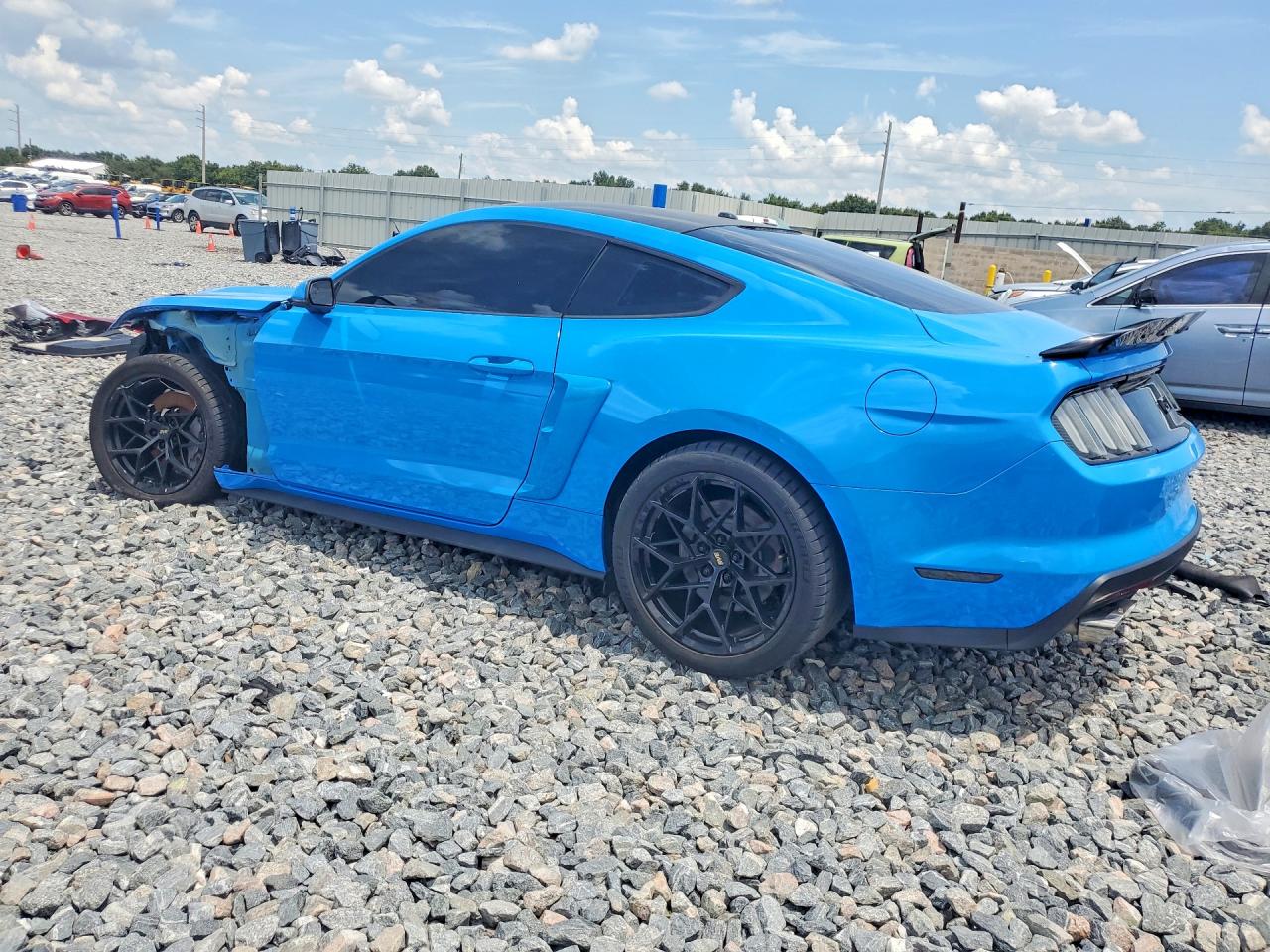 2017 FORD MUSTANG GT — снимка 2