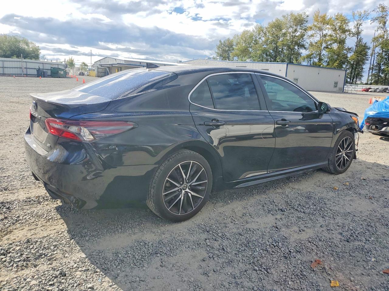 2022 TOYOTA CAMRY SE — снимка 3