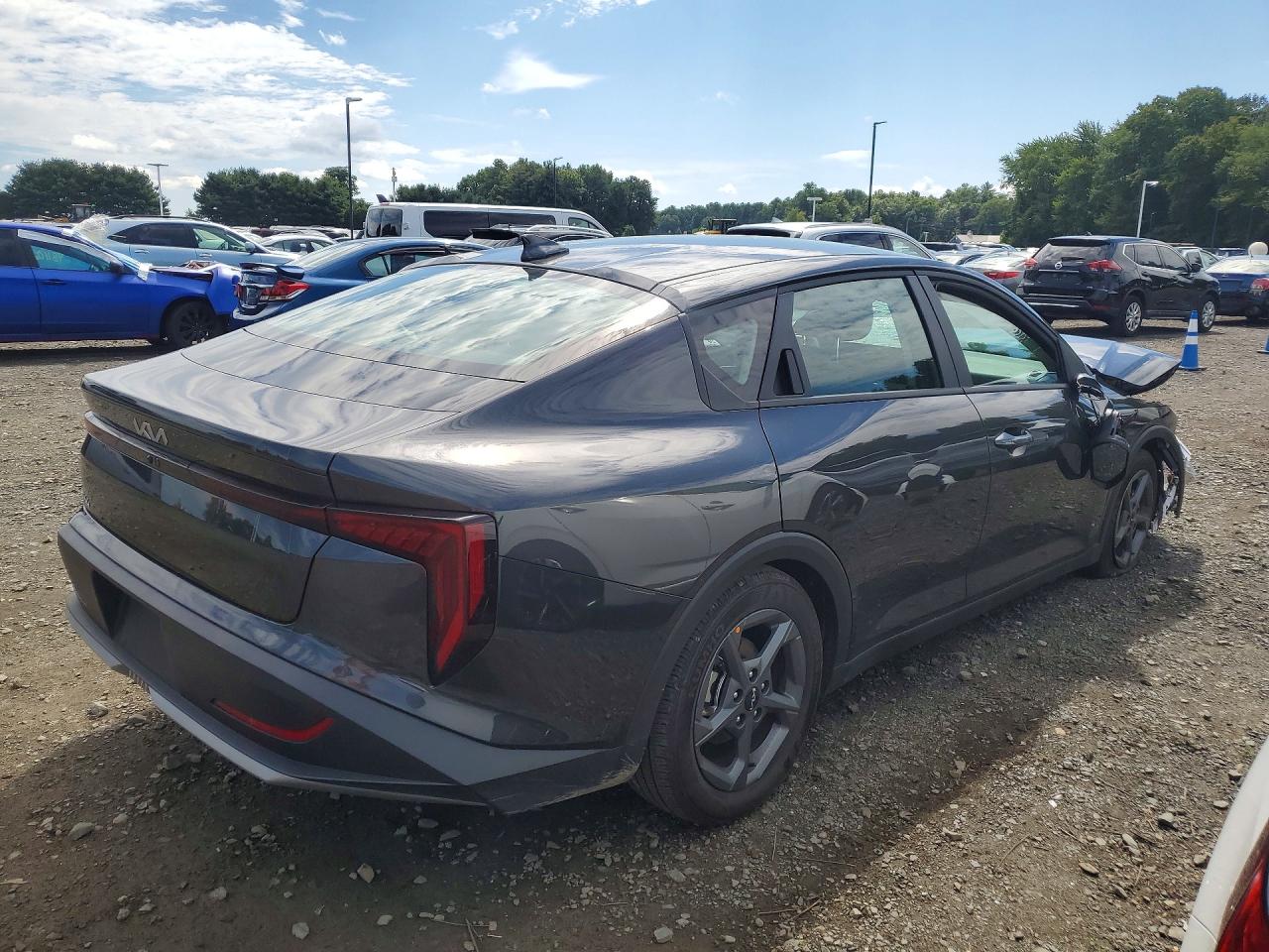 2026 KIA K4 LXS — снимка 3
