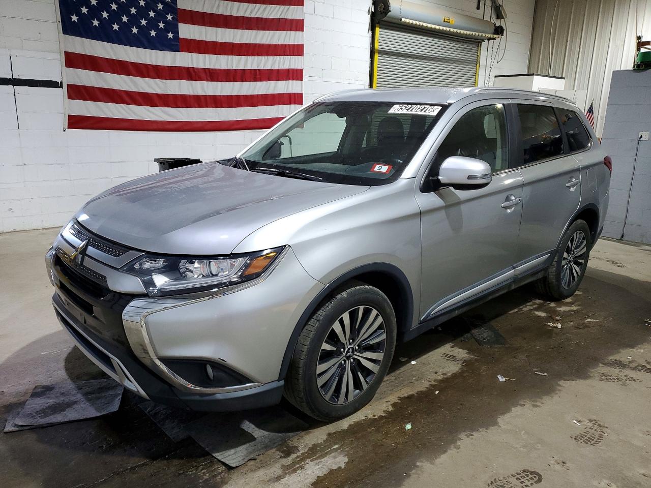 2019 MITSUBISHI OUTLANDER SE