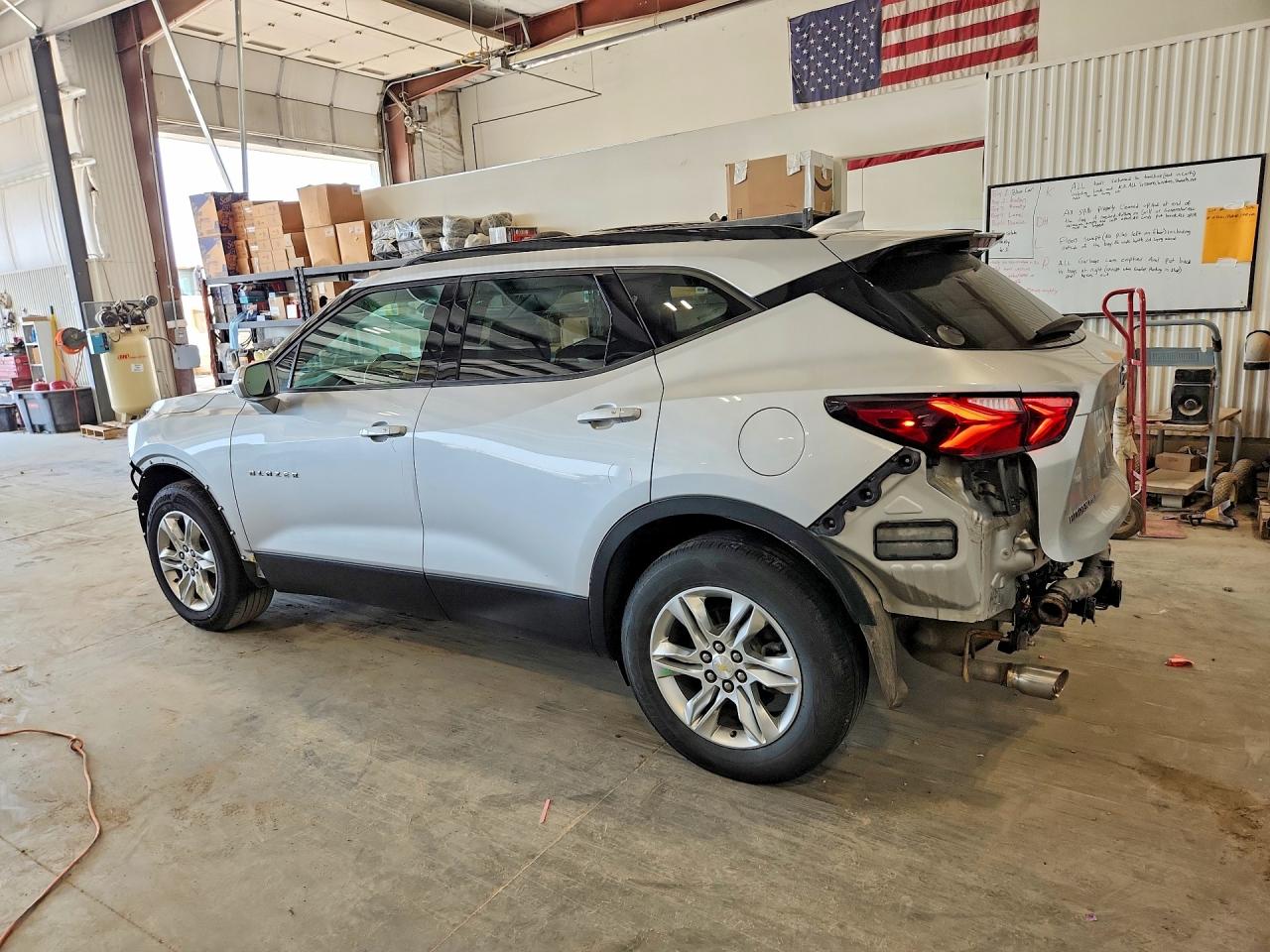 2020 CHEVROLET BLAZER 2LT — снимка 2