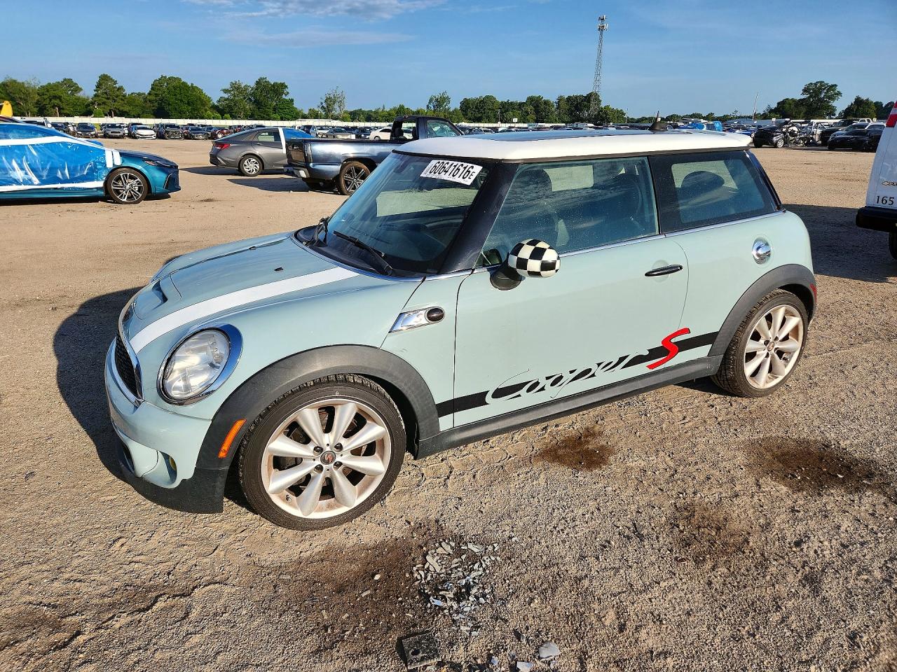 2013 MINI COOPER S