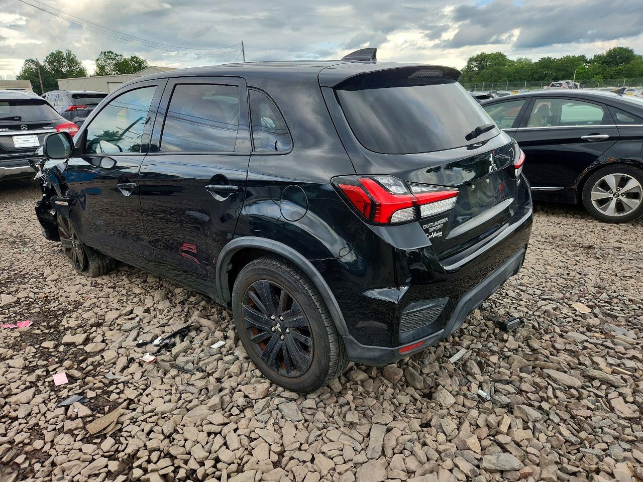2021 MITSUBISHI OUTLANDER SPORT ES — снимка 2