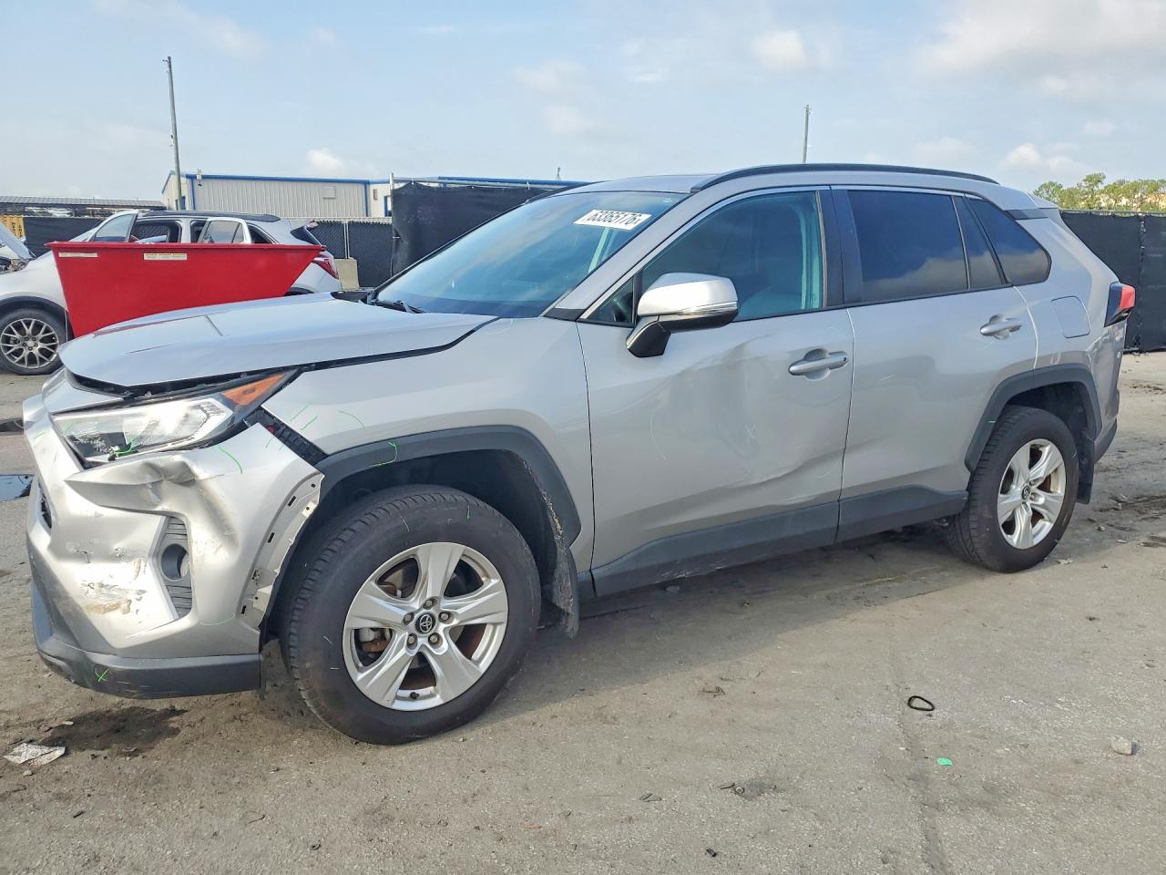 2021 TOYOTA RAV4 XLE
