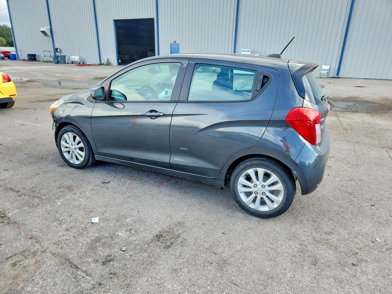 2017 CHEVROLET SPARK 1LT — снимка 2