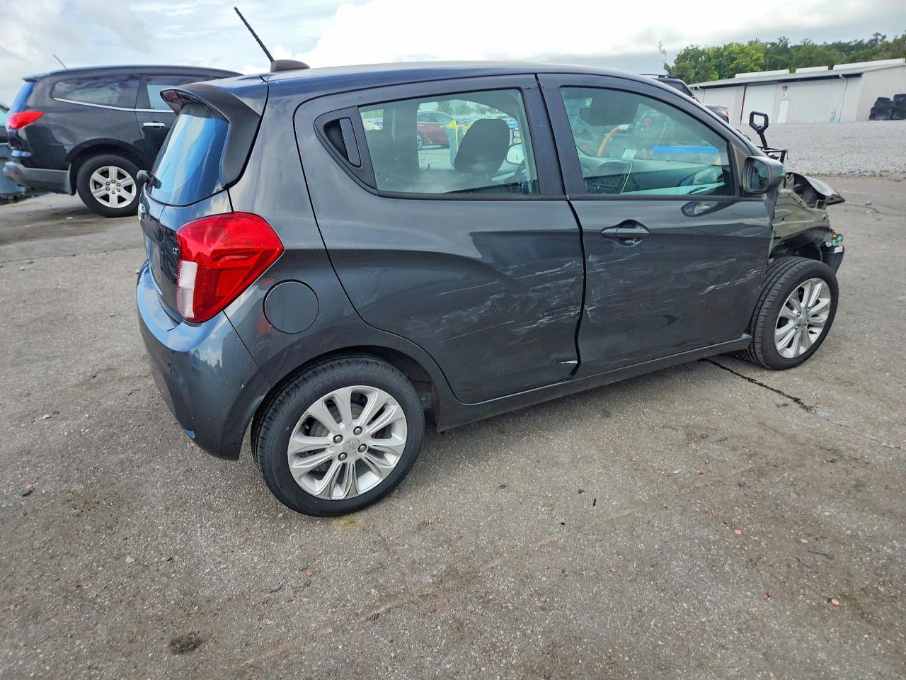 2017 CHEVROLET SPARK 1LT — снимка 3