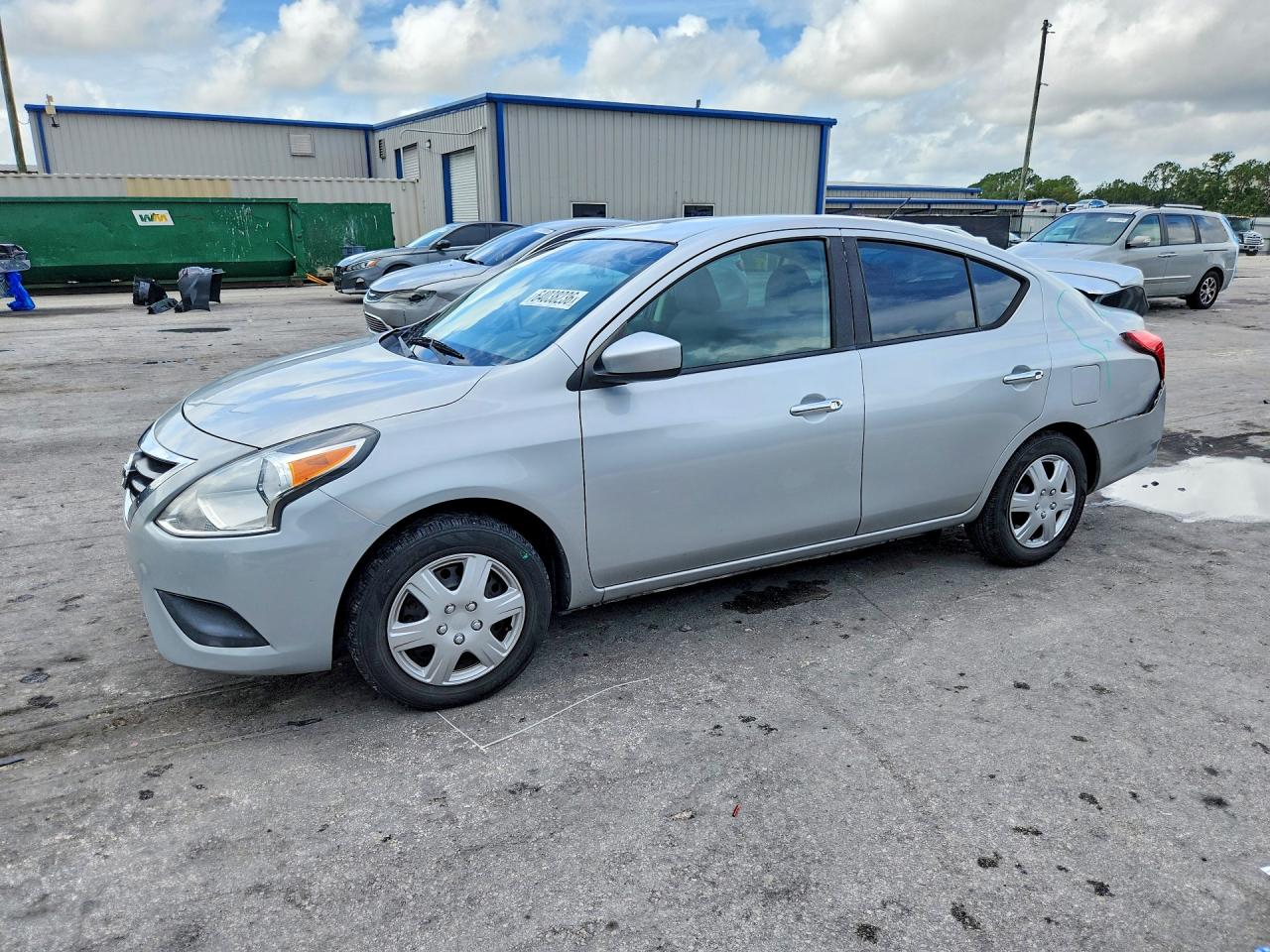2019 NISSAN VERSA SV