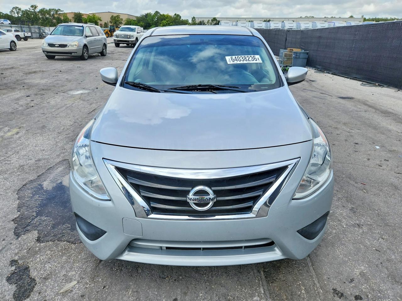 2019 NISSAN VERSA SV — снимка 5