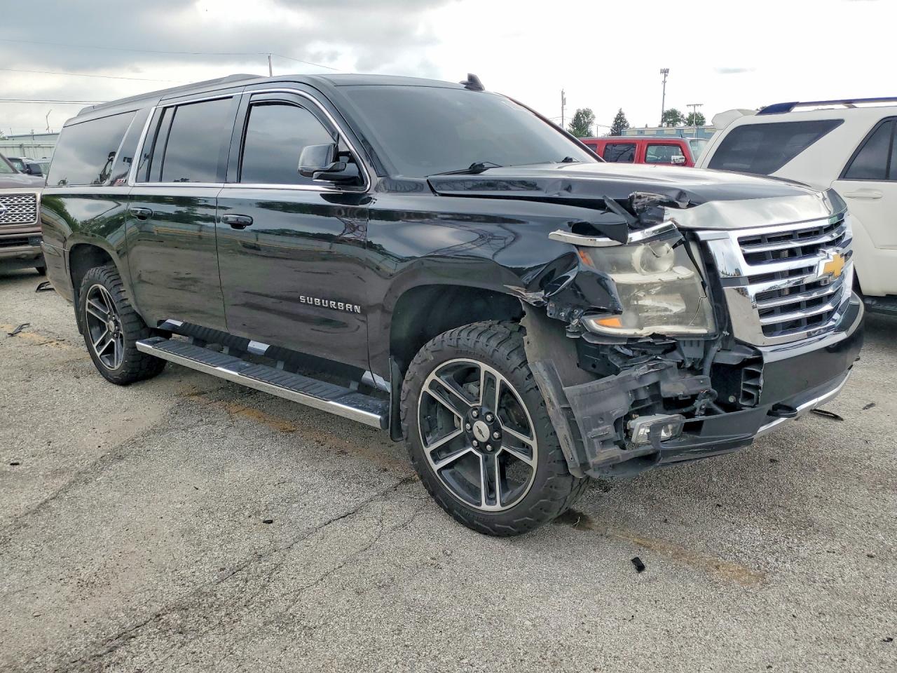 2016 CHEVROLET SUBURBAN K1500 LT — снимка 4