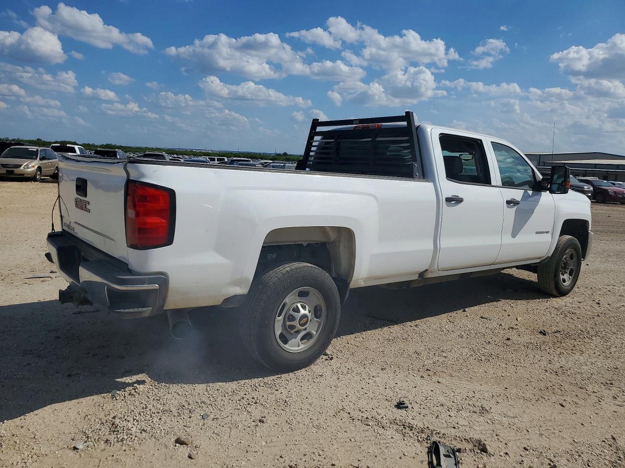 2016 CHEVROLET SILVERADO C2500 HEAVY DUTY — снимка 3