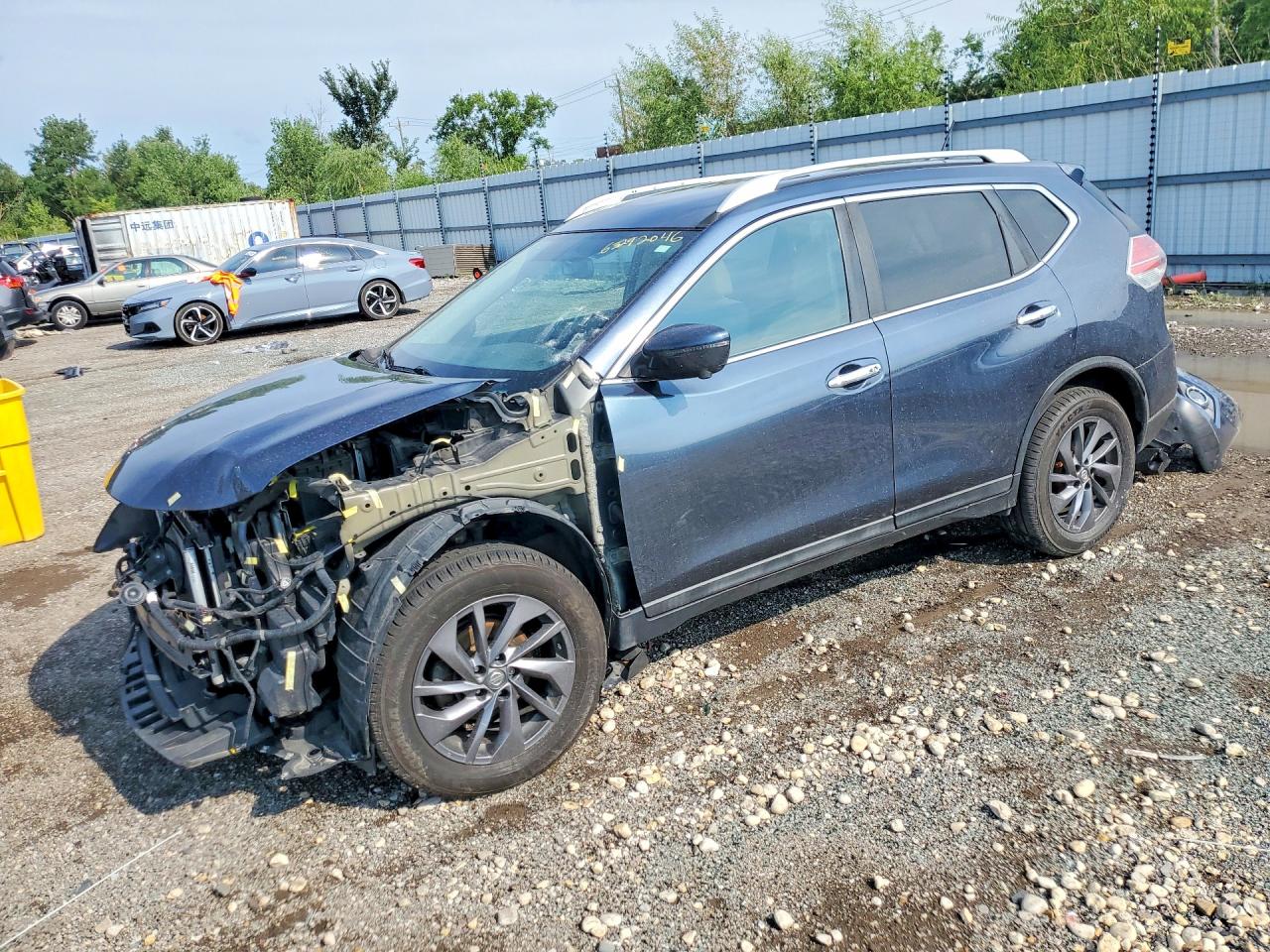 2016 NISSAN ROGUE SL