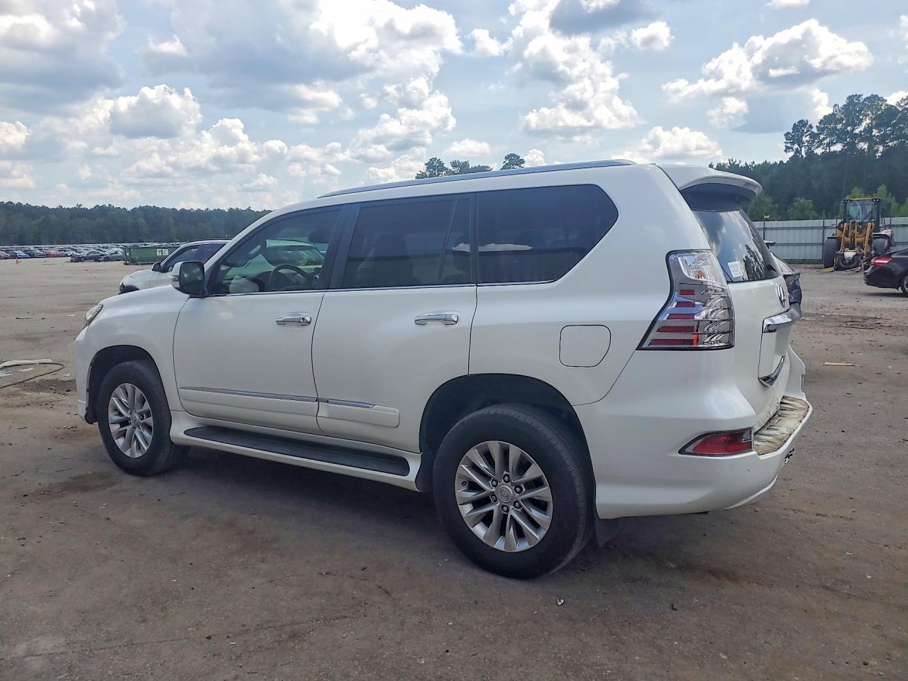 2017 LEXUS GX 460 — снимка 2