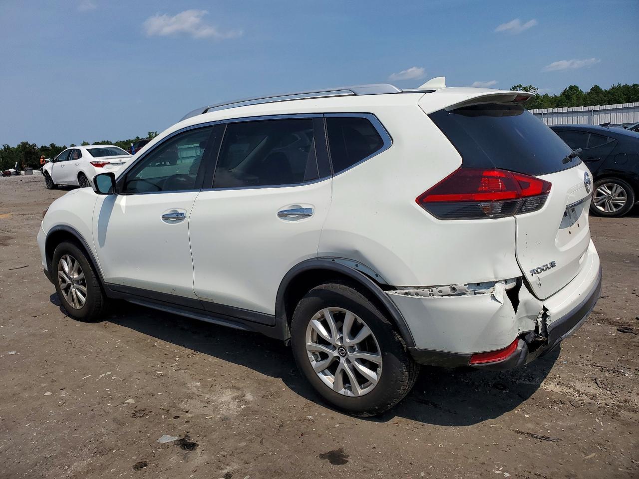 2018 NISSAN ROGUE SV — снимка 2